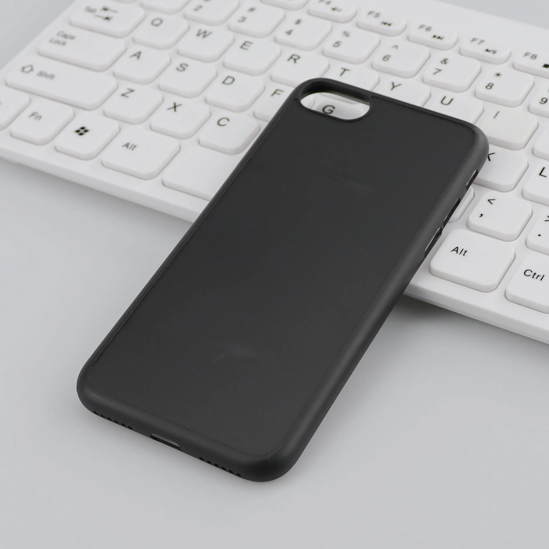 0.6mm Thin Groove Case for iPhone 7/8