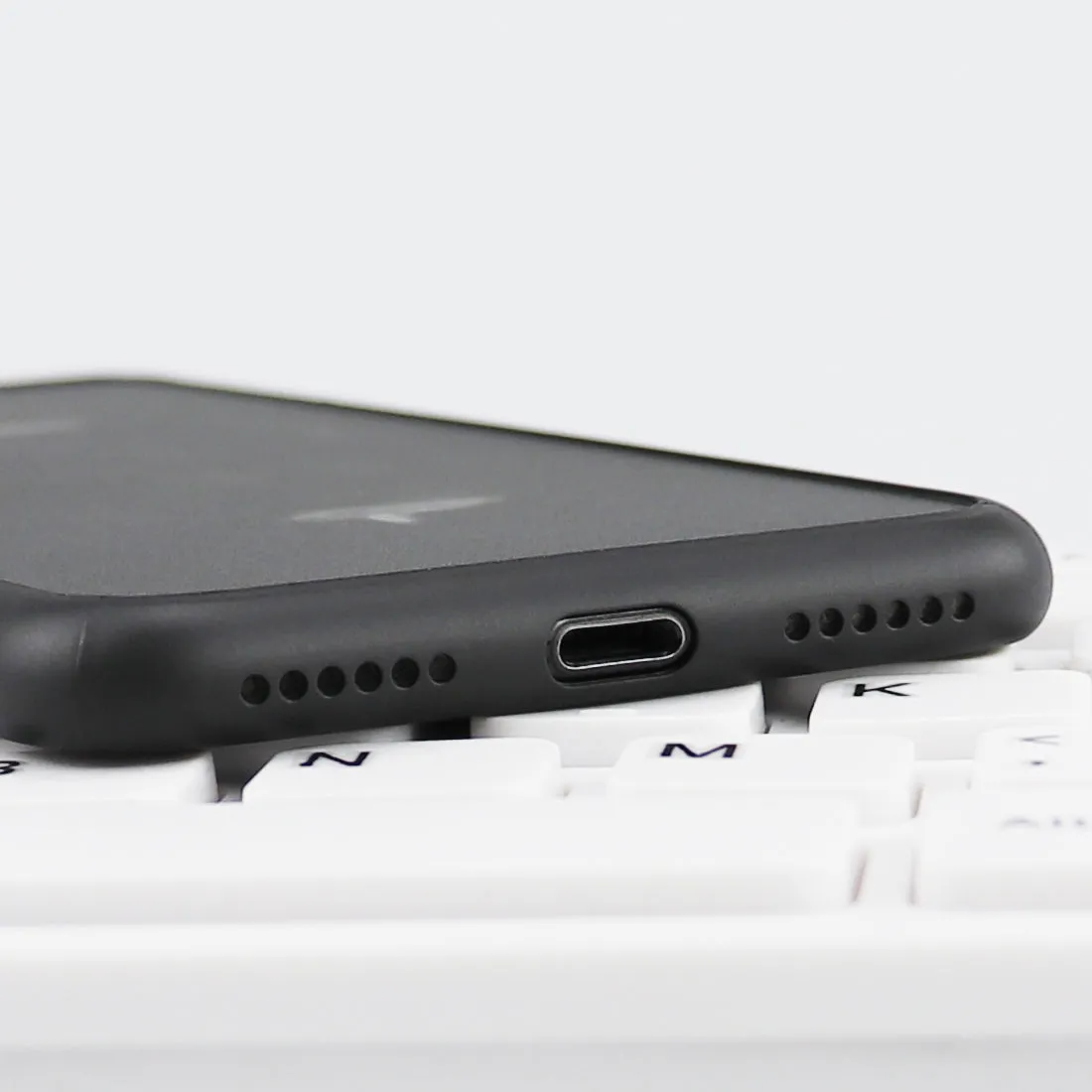 0.6mm Thin Groove Case for iPhone 7/8