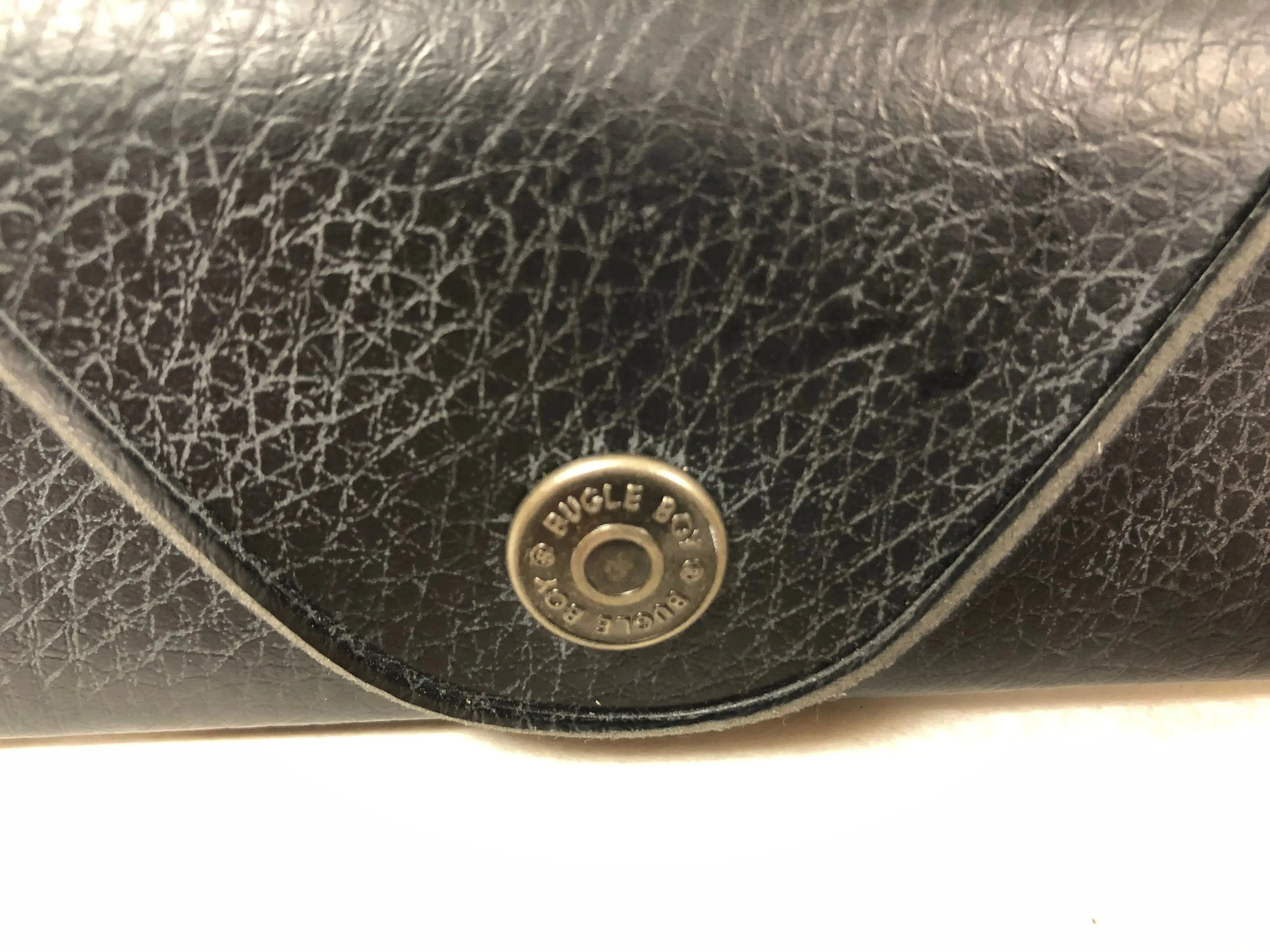 Bugle Boy Black Optical Eyeglass Soft Case and Storage | KMOPT-117