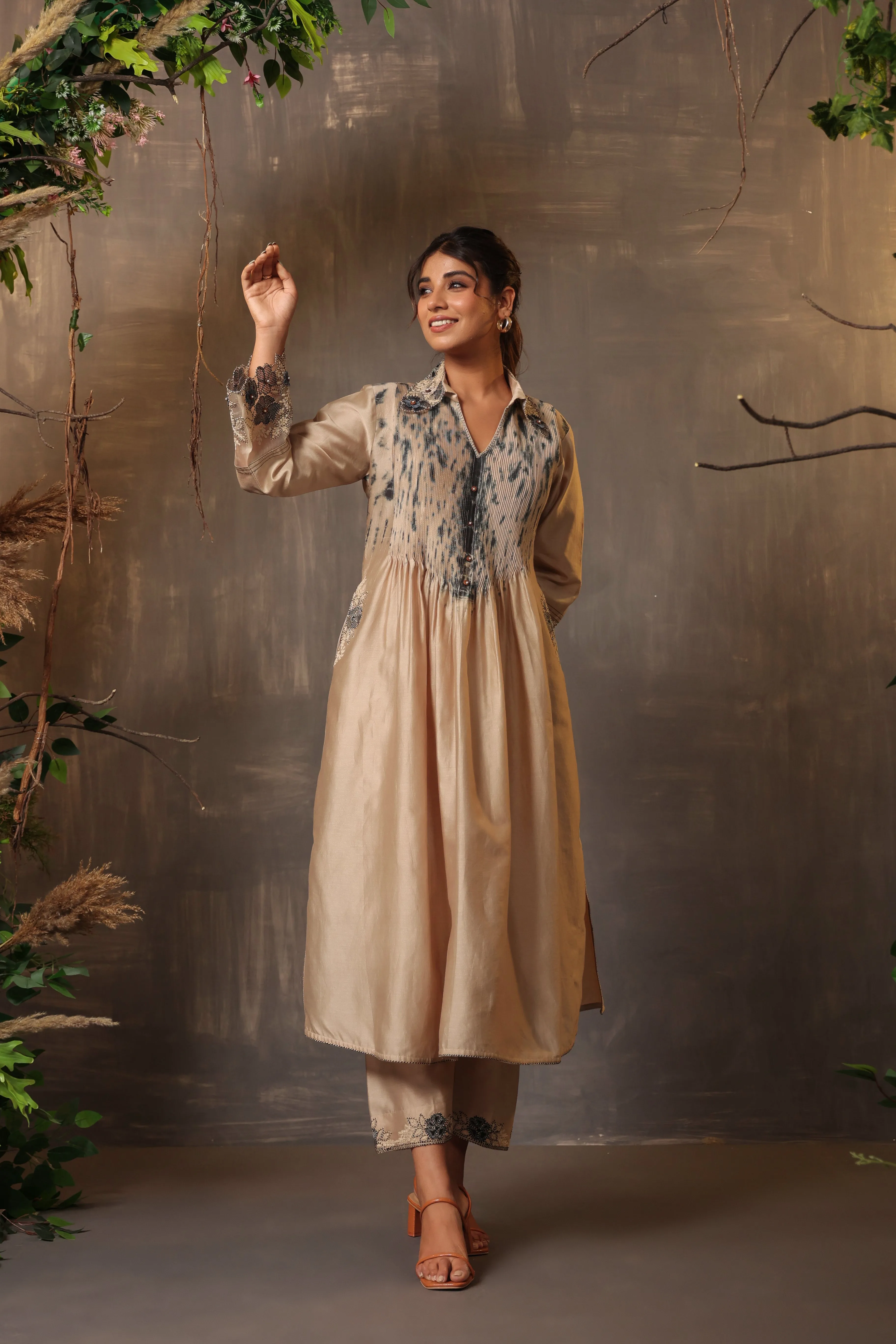 Gulshan Shibori Ivory
