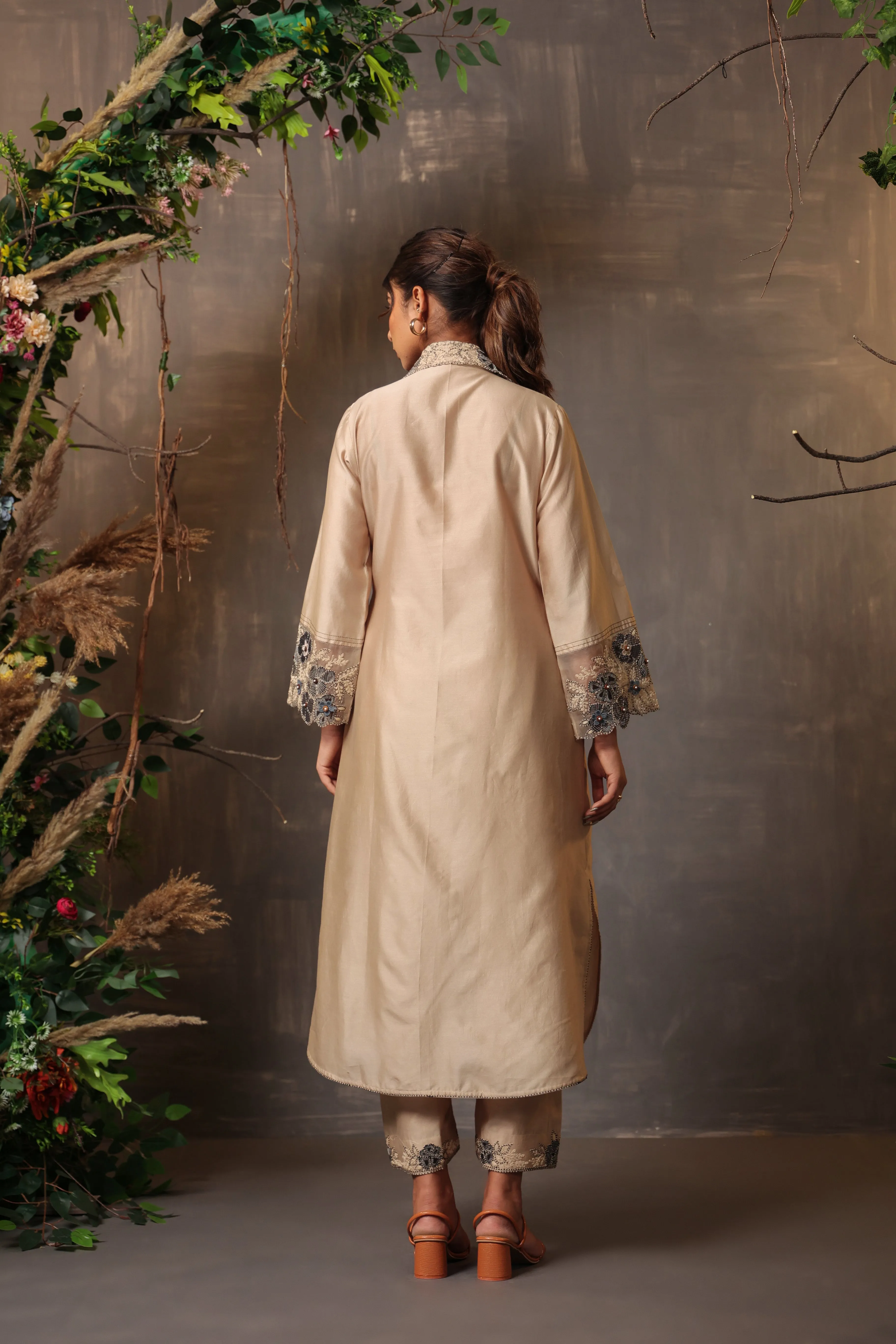 Gulshan Shibori Ivory