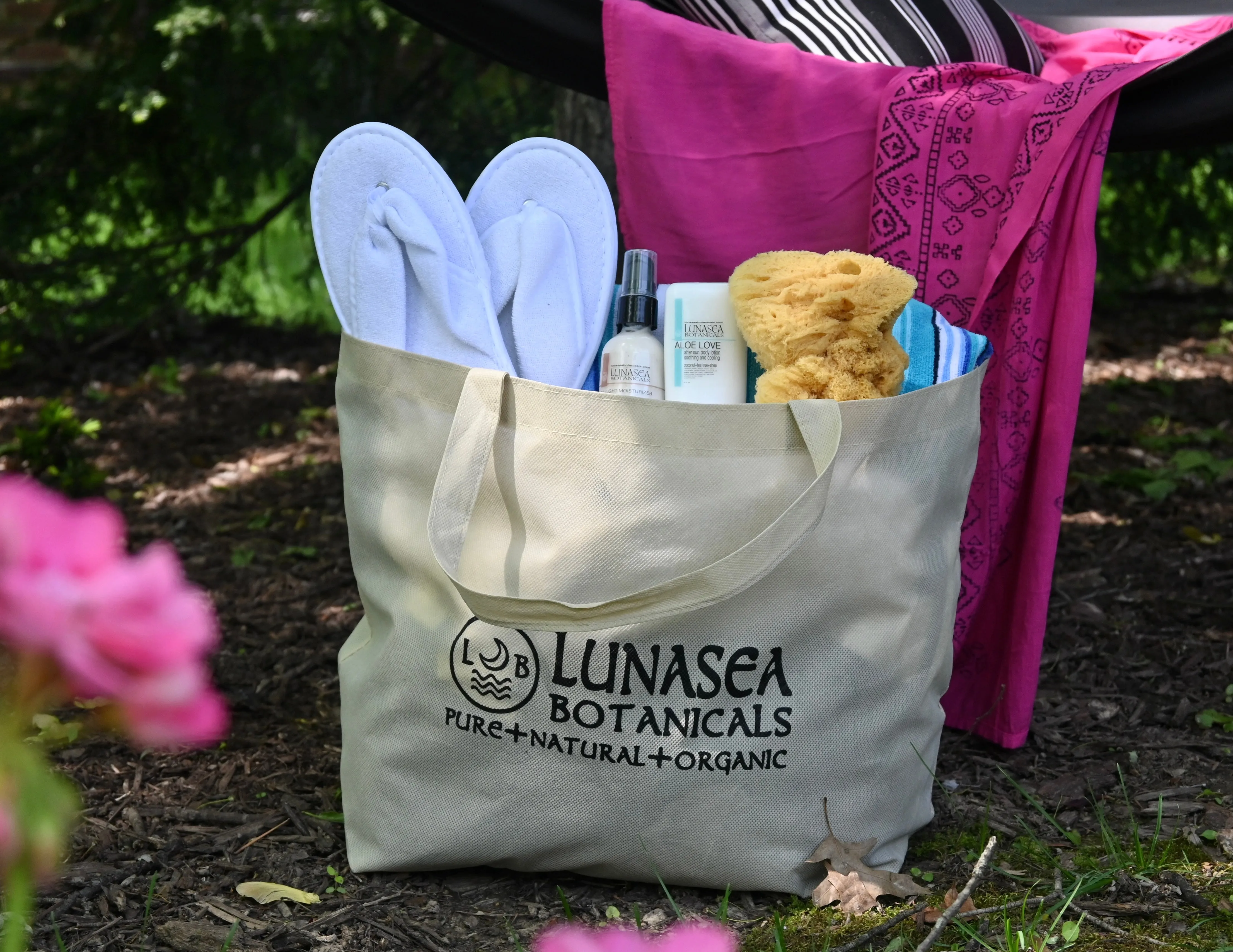 Lunasea Botanicals Shopper
