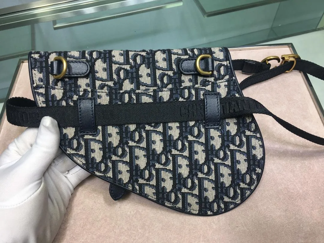 Mini Oblique Saddle bag