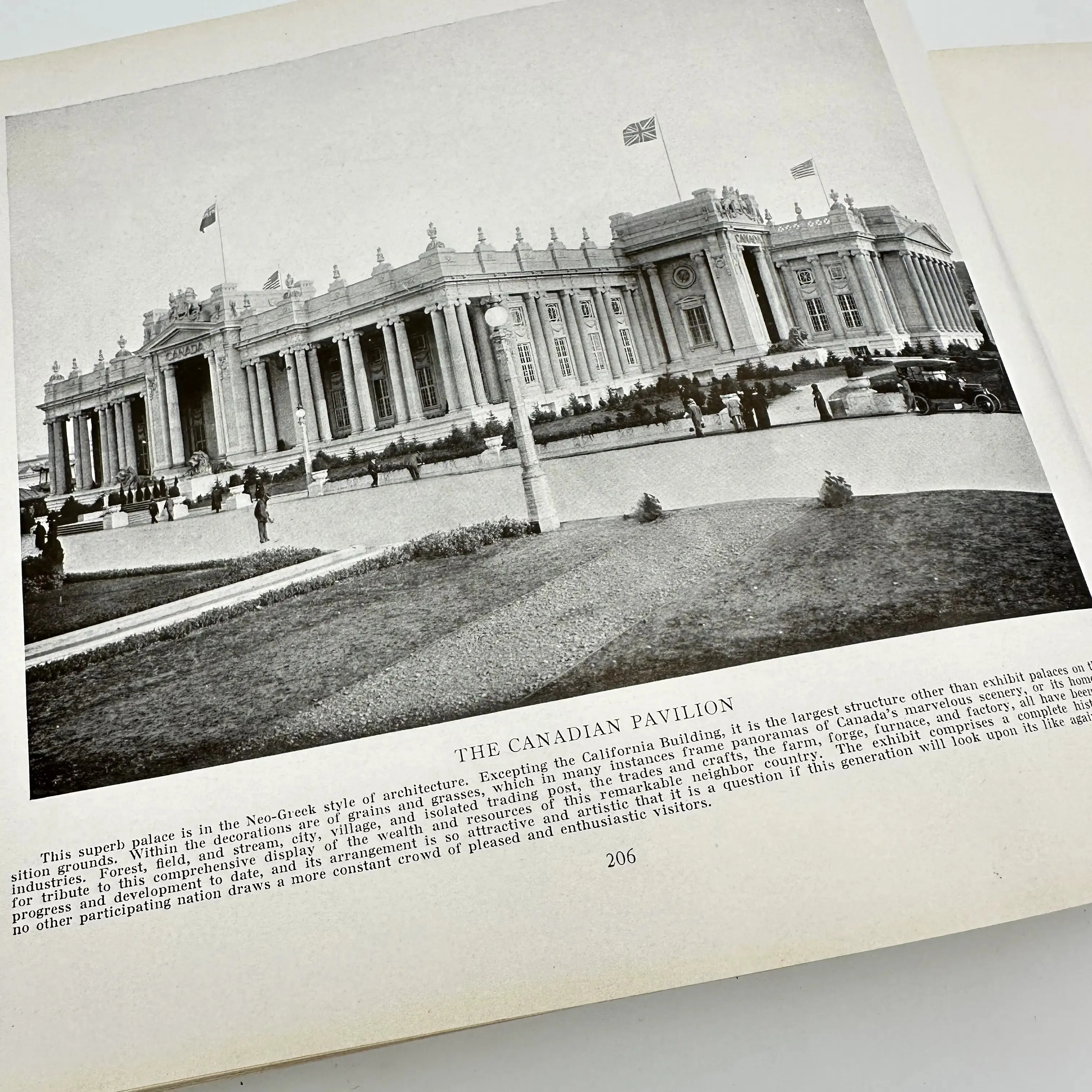 The Blue Book: A Comprehensive Official Souvenir View Book, Illustrating the Panama-Pacific Internation Exposition, San Francisco, 1915