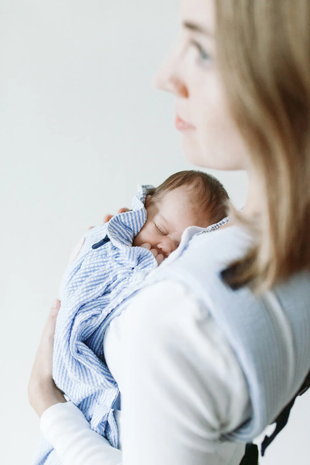 The Weego PREEMIE Baby Carrier - Plus Size Edition