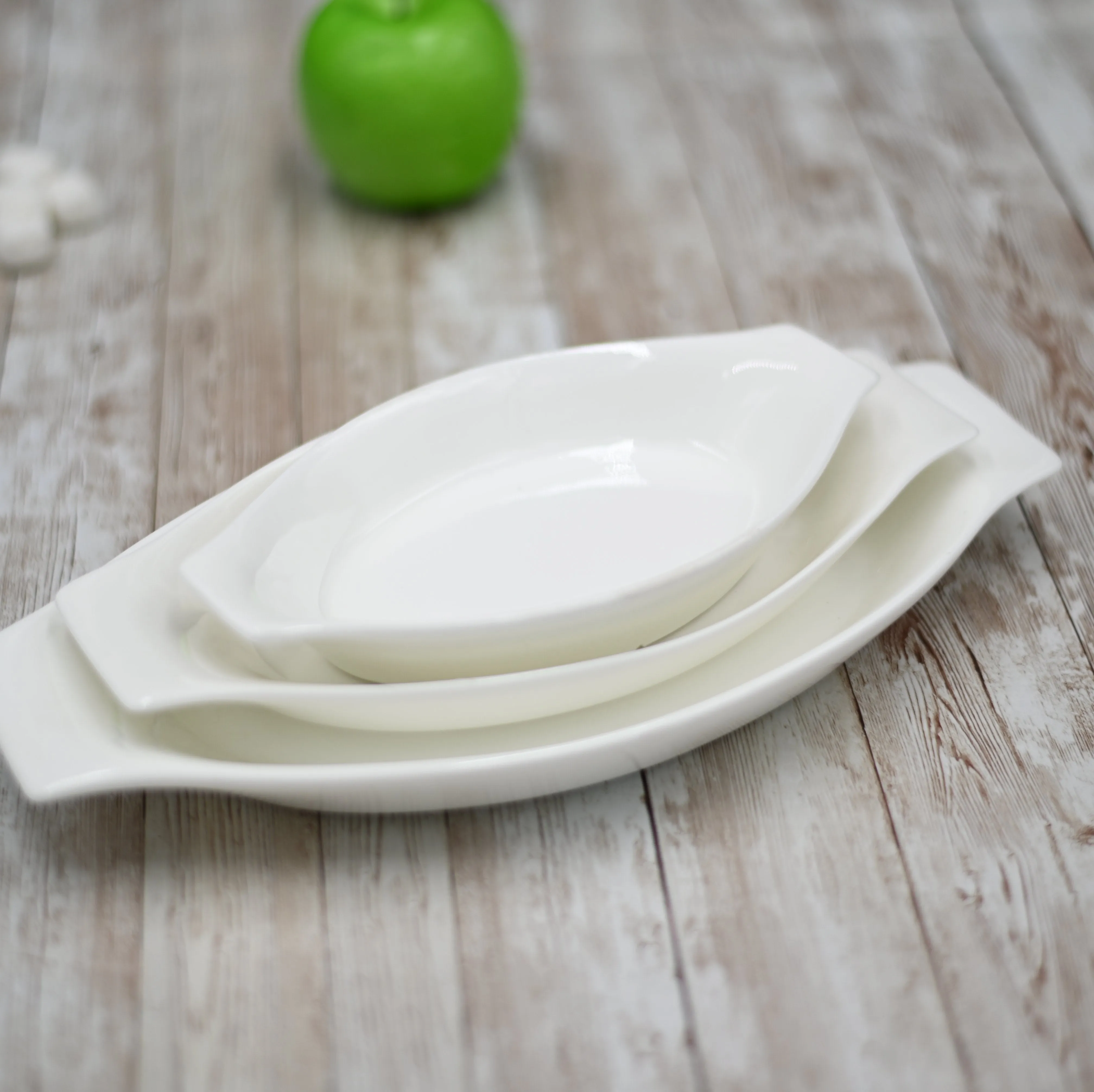 White Oval Casserole Baking Dish 10" inch | 25.5 Cm